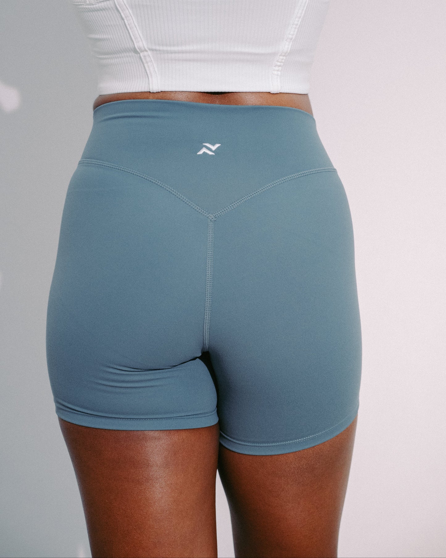 Halo-lite 4.5" Shorts - Comet Blue