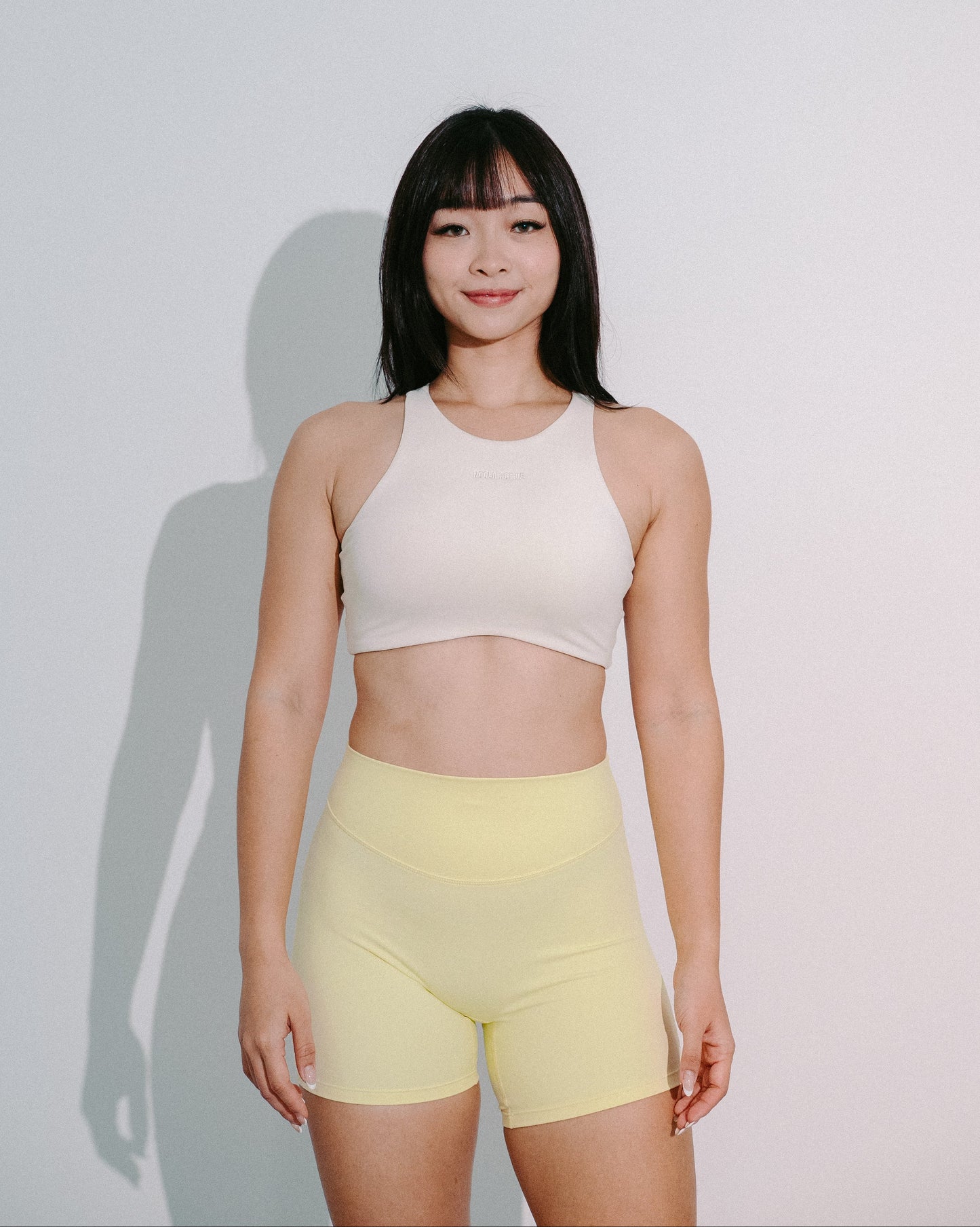 Halo-lite 4.5" Shorts - Moon Butter